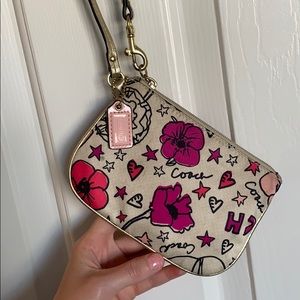 Coach™️ wristlet